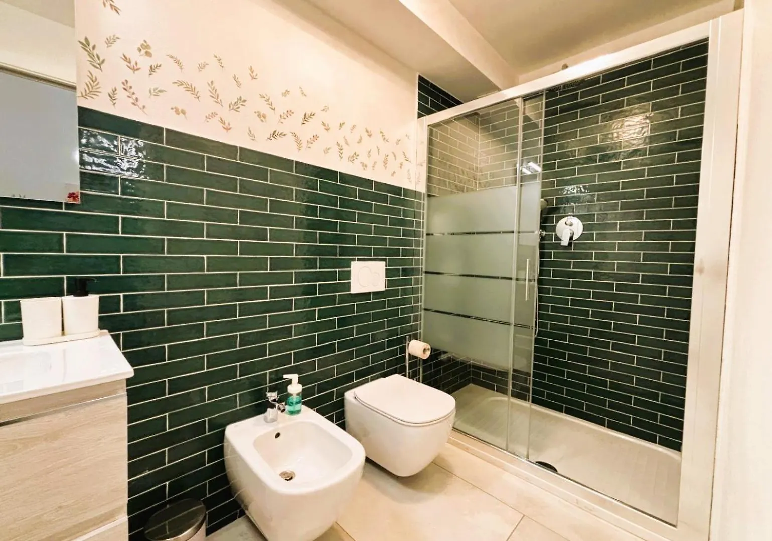 White Iris Apartment Florence