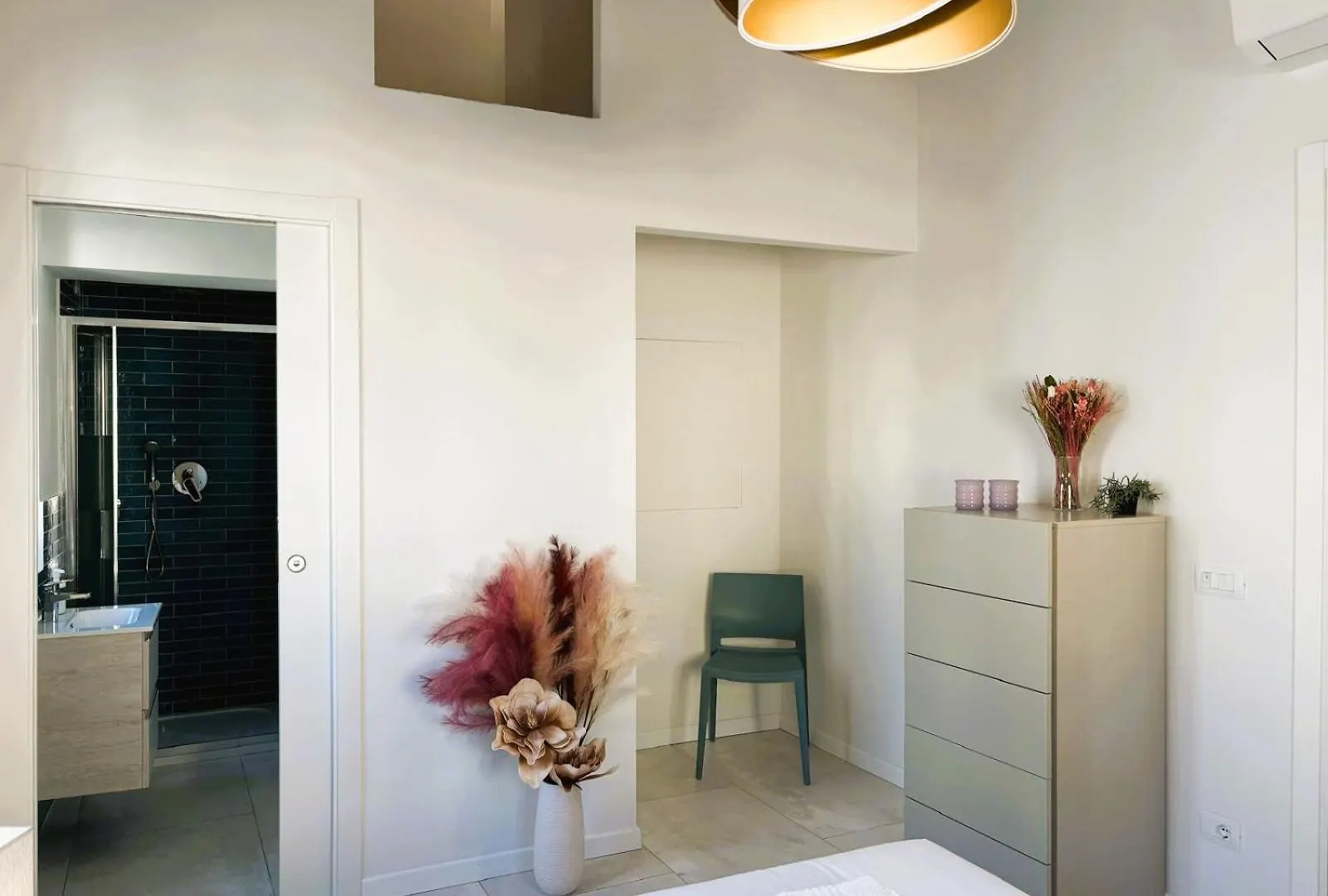White Iris Apartment Florence 0*,